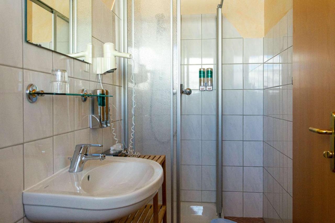 Wallackhaus Regiojet Hotels Heiligenblut Oda fotoğraf
